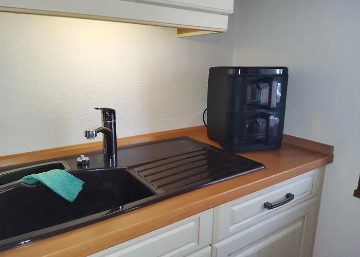 Zu Haus In Der Ferne * Baabe